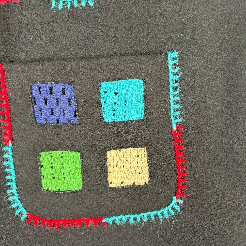 Unique Women's VNTG Allure Color Patchwork Wool Blend Black Vest Size Large - Picture 2 of 10